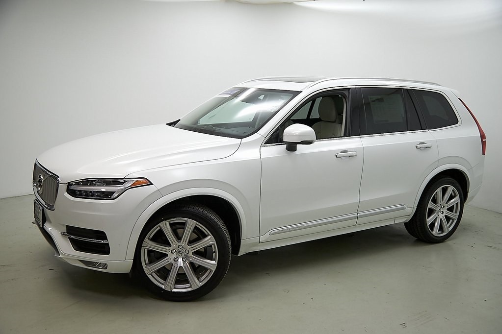 Volvo XC90 T6 AWD Inscription CPO│White│2019│48,668 mi│Oak Park